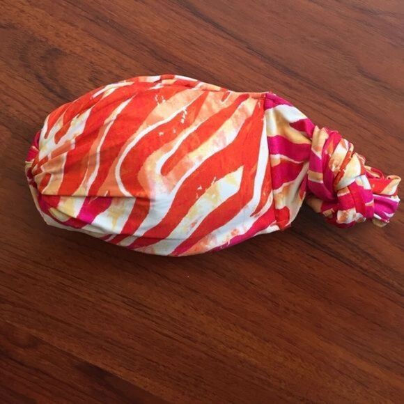 Beautiful Summer Hawaiian Style Swim Bra - Picture 4 of 4